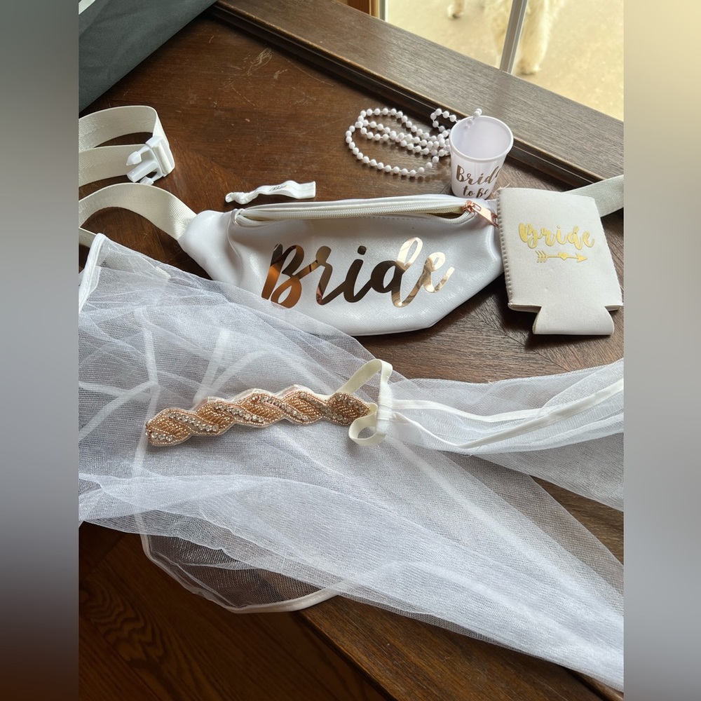 Bachelorette Bundle - Picture 2 of 13